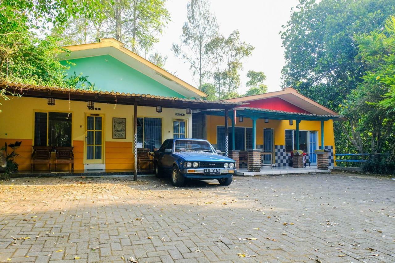 Reddoorz Near Stab Syailendra Kopeng Wisma tamu