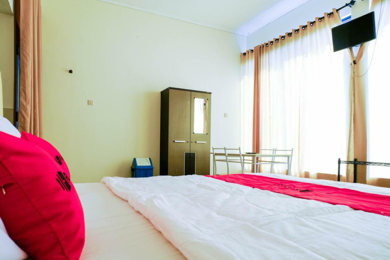 Reddoorz Near Stab Syailendra Kopeng Salatiga